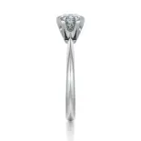 Pierścionek z białego złota z diamentem